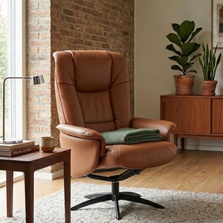 Hjort Knudsen | 3255 Cognac lænestol